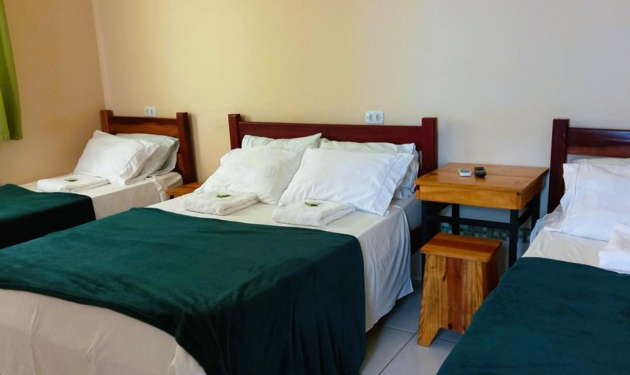 Hotel Recanto Verde Teresina de Goias Bagian luar foto