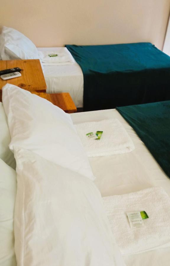 Hotel Recanto Verde Teresina de Goias Bagian luar foto