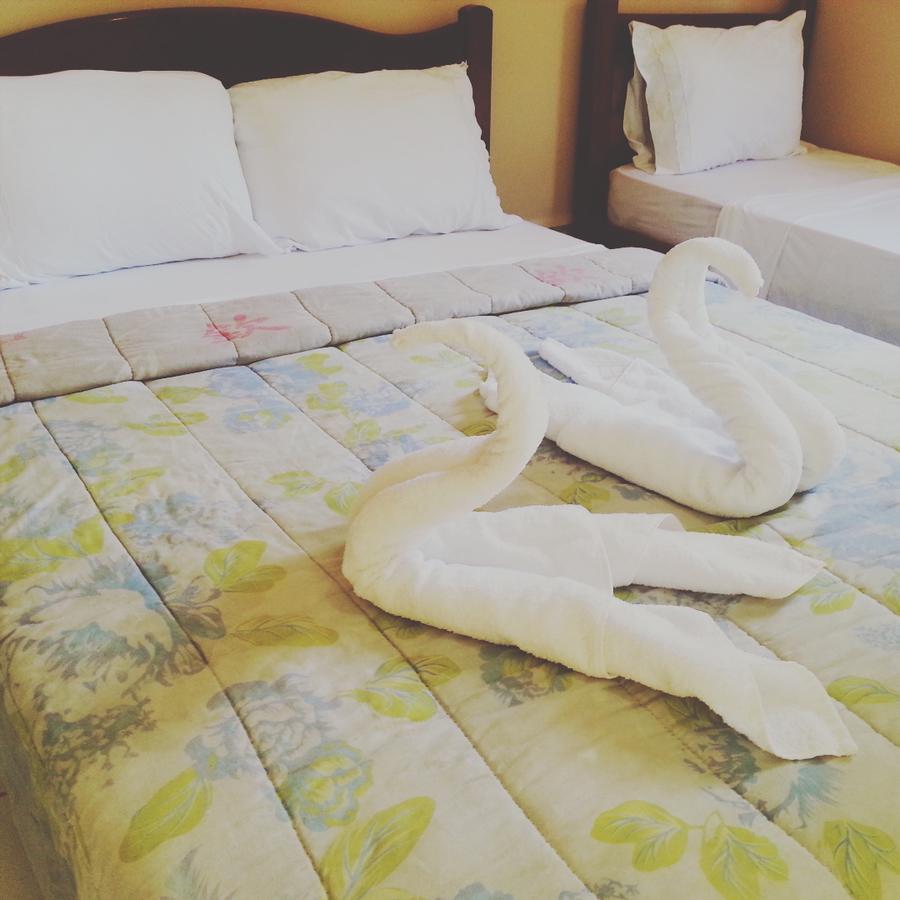 Hotel Recanto Verde Teresina de Goias Bagian luar foto