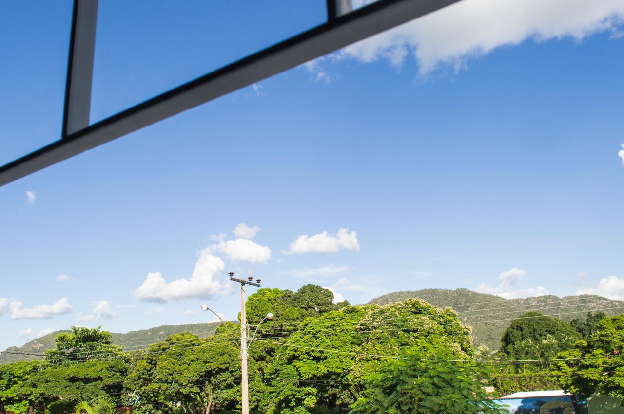 Hotel Recanto Verde Teresina de Goias Bagian luar foto